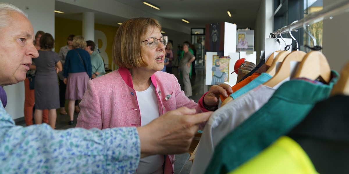 Ausstellungseröffnung "Wir brechen das Schweigen"